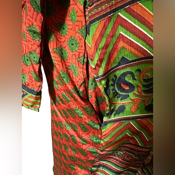 GURU FOR LIFE | NWT 100% Silk Recycled Sari Dress - Picture 5 of 9